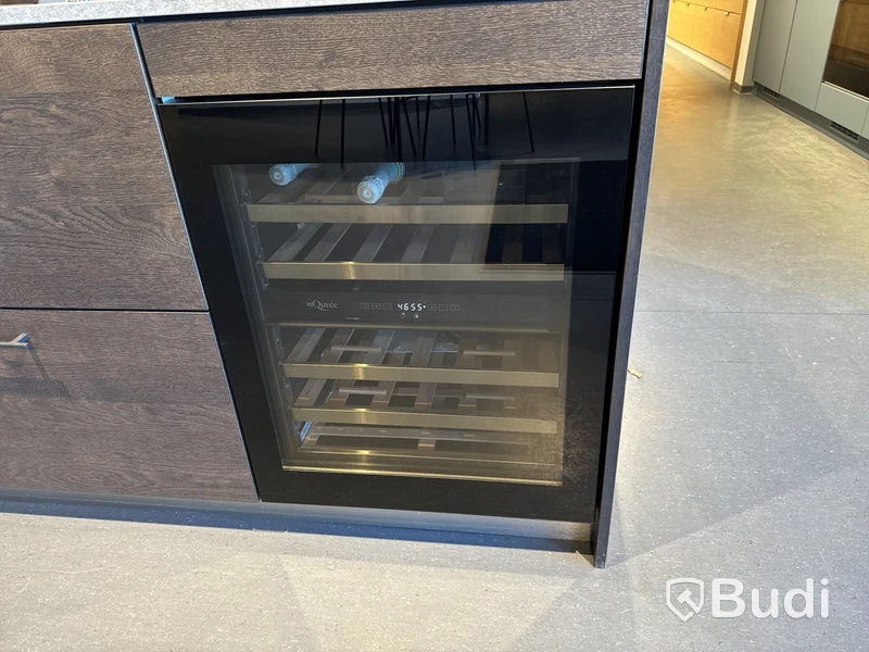 Vinkyl, WineCave WCD60FGBP-700 ord. pris. ca 19.995 kr.