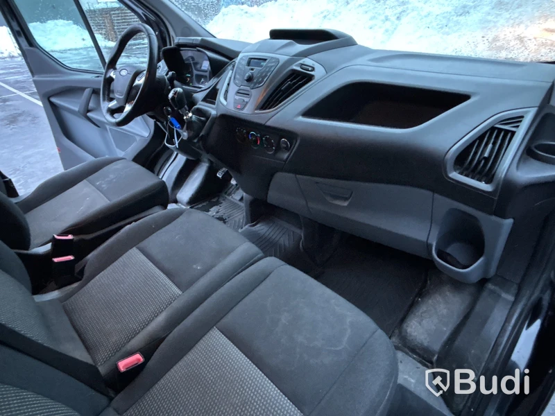 Ford Transit Custom 2.2 TDCi | Manuell | 16926 mil | 2015