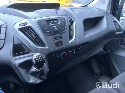 Ford Transit Custom 2.2 TDCi | Manuell | 16926 mil | 2015