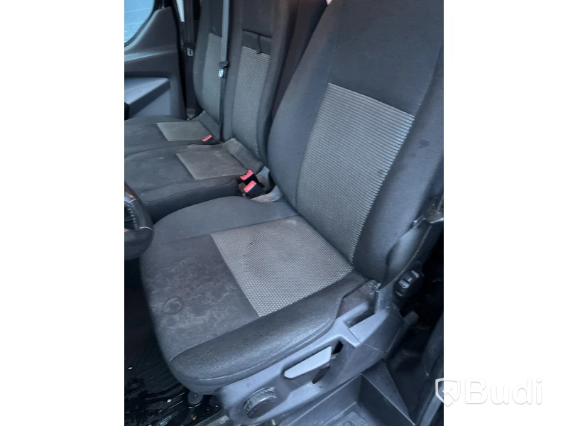 Ford Transit Custom 2.2 TDCi | Manuell | 16926 mil | 2015