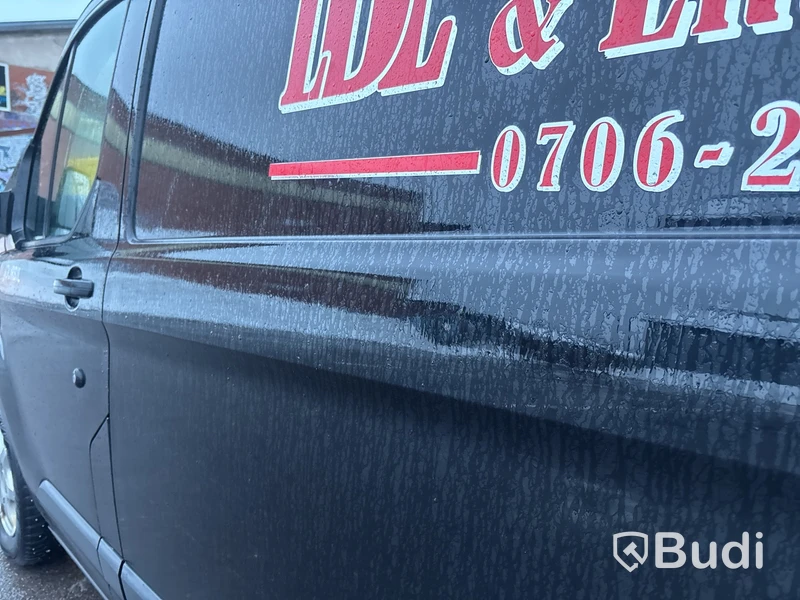 Ford Transit Custom 2.2 TDCi | Manuell | 16926 mil | 2015