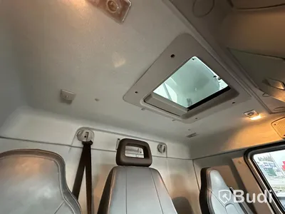 Lastbil Volvo FE 280 4x2 | 2018 | Skåp VAK med öppningsbarsida | Endast 7700 Mil