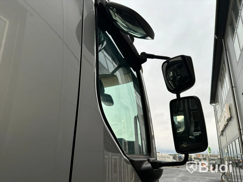 Lastbil Volvo FE 280 4x2 | 2018 | Skåp VAK med öppningsbarsida | Endast 7700 Mil