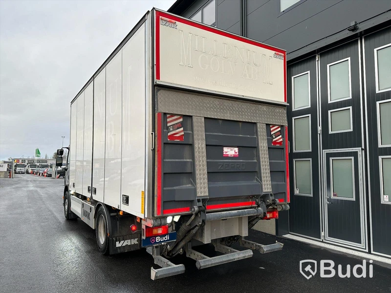 Lastbil Volvo FE 280 4x2 | 2018 | Skåp VAK med öppningsbarsida | Endast 7700 Mil