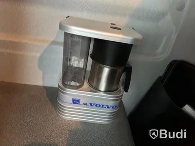 Lastbil Volvo FE 280 4x2 | 2018 | Skåp VAK med öppningsbarsida | Endast 7700 Mil