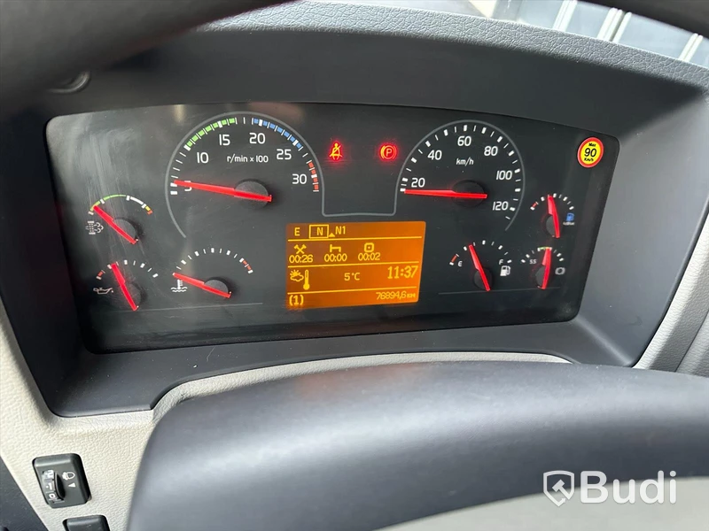 Lastbil Volvo FE 280 4x2 | 2018 | Skåp VAK med öppningsbarsida | Endast 7700 Mil