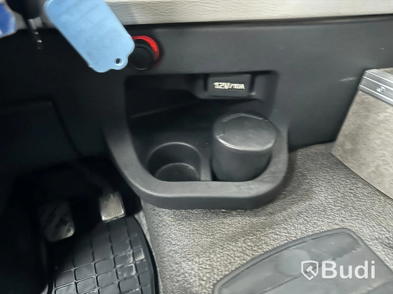 Lastbil Volvo FE 280 4x2 | 2018 | Skåp VAK med öppningsbarsida | Endast 7700 Mil