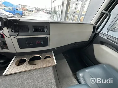 Lastbil Volvo FE 280 4x2 | 2018 | Skåp VAK med öppningsbarsida | Endast 7700 Mil