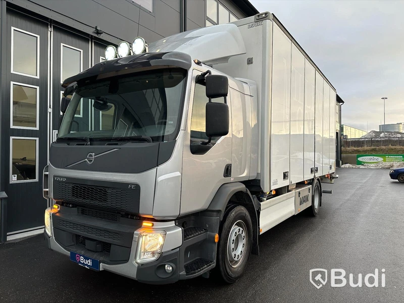 Lastbil Volvo FE 280 4x2 | 2018 | Skåp VAK med öppningsbarsida | Endast 7700 Mil