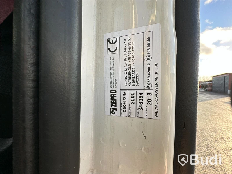 Lastbil Volvo FM 410 6x2 | SKAB | Öppningsbar sida |