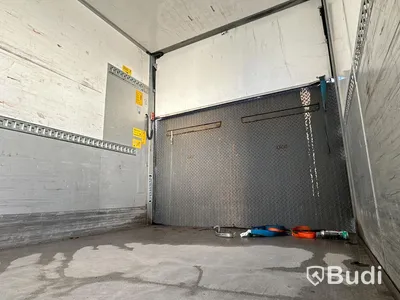 Lastbil Volvo FM 410 6x2 | SKAB | Öppningsbar sida |