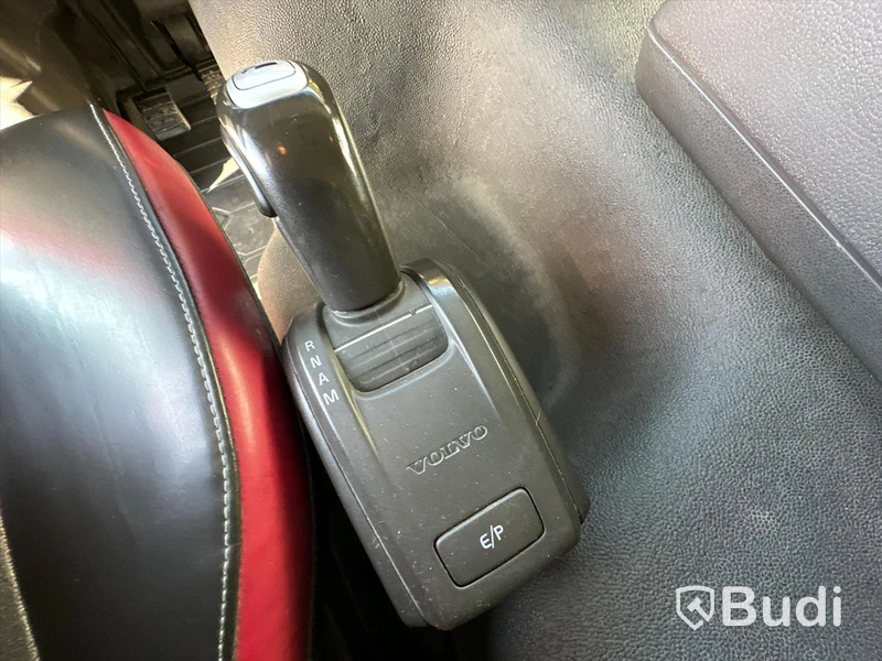 Betongbil Volvo FMX 330 6x2 | Saraka byggnation | 2017 | Endast 139100km