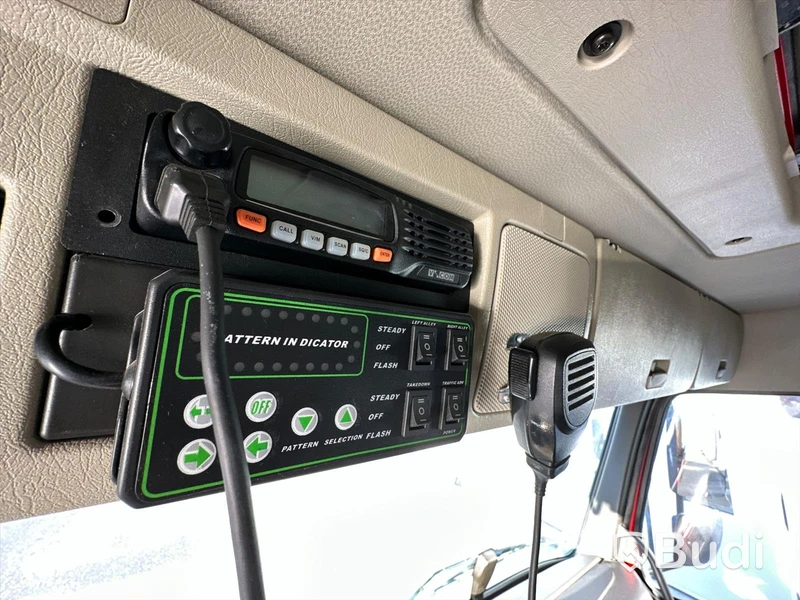Betongbil Volvo FMX 330 6x2 | Saraka byggnation | 2017 | Endast 139100km