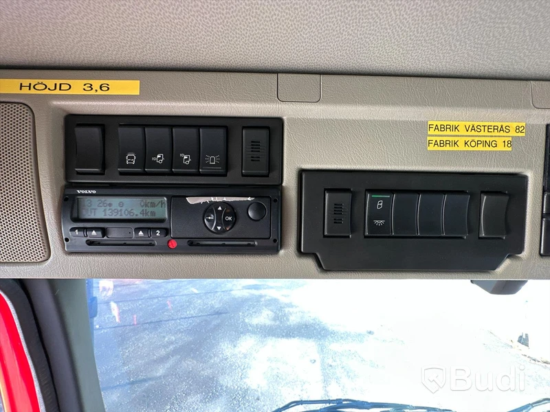 Betongbil Volvo FMX 330 6x2 | Saraka byggnation | 2017 | Endast 139100km