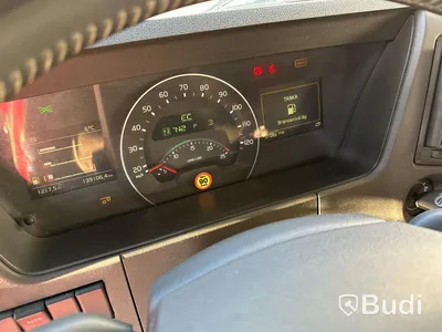 Betongbil Volvo FMX 330 6x2 | Saraka byggnation | 2017 | Endast 139100km