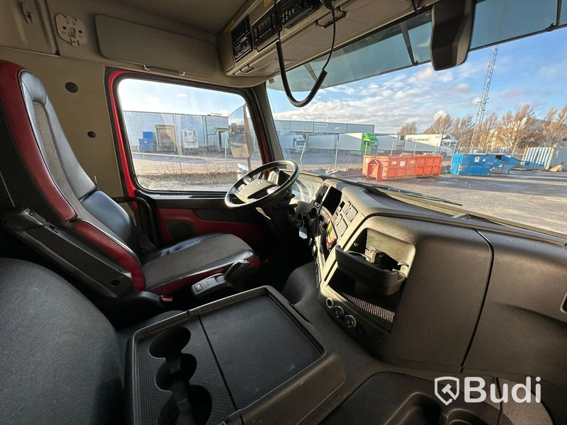 Betongbil Volvo FMX 330 6x2 | Saraka byggnation | 2017 | Endast 139100km