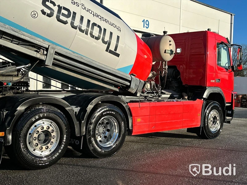 Betongbil Volvo FMX 330 6x2 | Saraka byggnation | 2017 | Endast 139100km