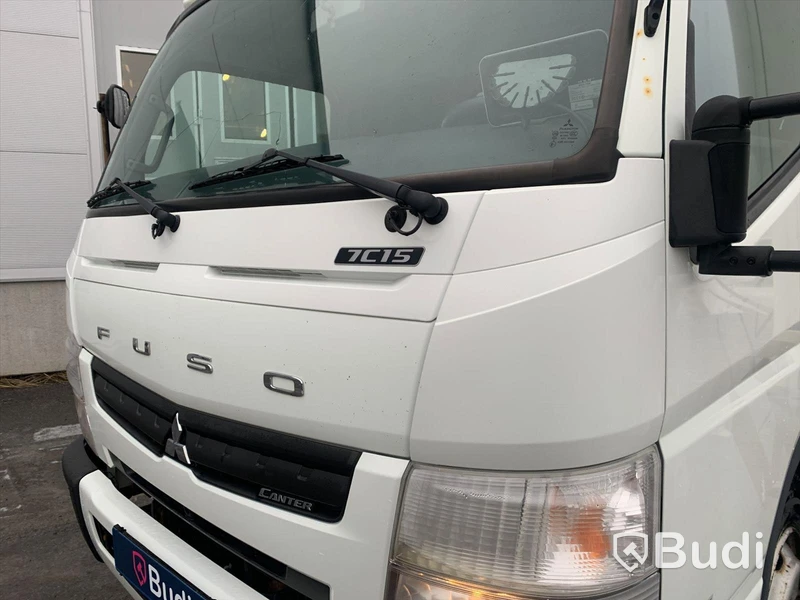 Lastbil Mitsubishi Fuso Canter 7C15 | 2014 | Walther skåp med bakgavelslyft.
