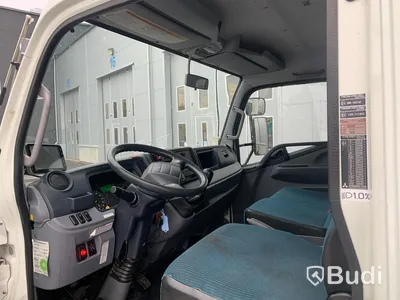 Lastbil Mitsubishi Fuso Canter 7C15 | 2014 | Walther skåp med bakgavelslyft.