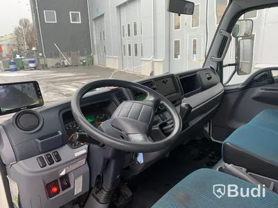 Lastbil Mitsubishi Fuso Canter 7C15 | 2014 | Walther skåp med bakgavelslyft.
