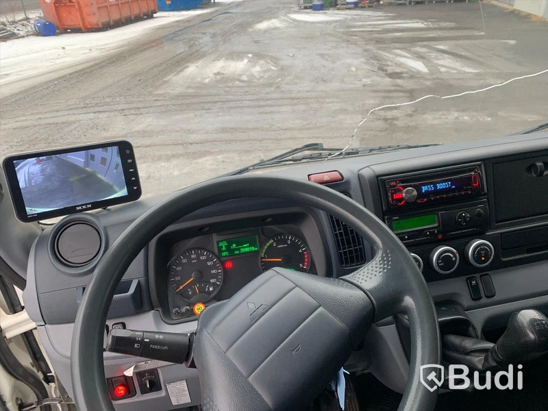 Lastbil Mitsubishi Fuso Canter 7C15 | 2014 | Walther skåp med bakgavelslyft.
