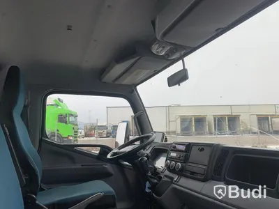 Lastbil Mitsubishi Fuso Canter 7C15 | 2014 | Walther skåp med bakgavelslyft.