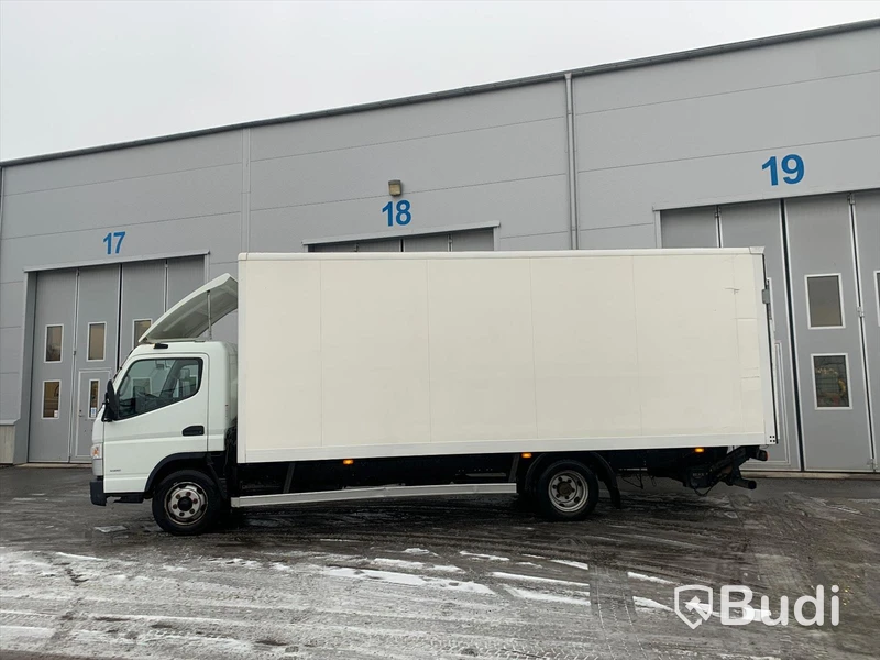 Lastbil Mitsubishi Fuso Canter 7C15 | 2014 | Walther skåp med bakgavelslyft.