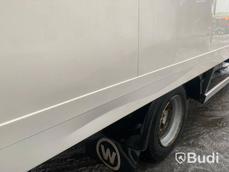 Lastbil Mitsubishi Fuso Canter 7C15 | 2014 | Walther skåp med bakgavelslyft.