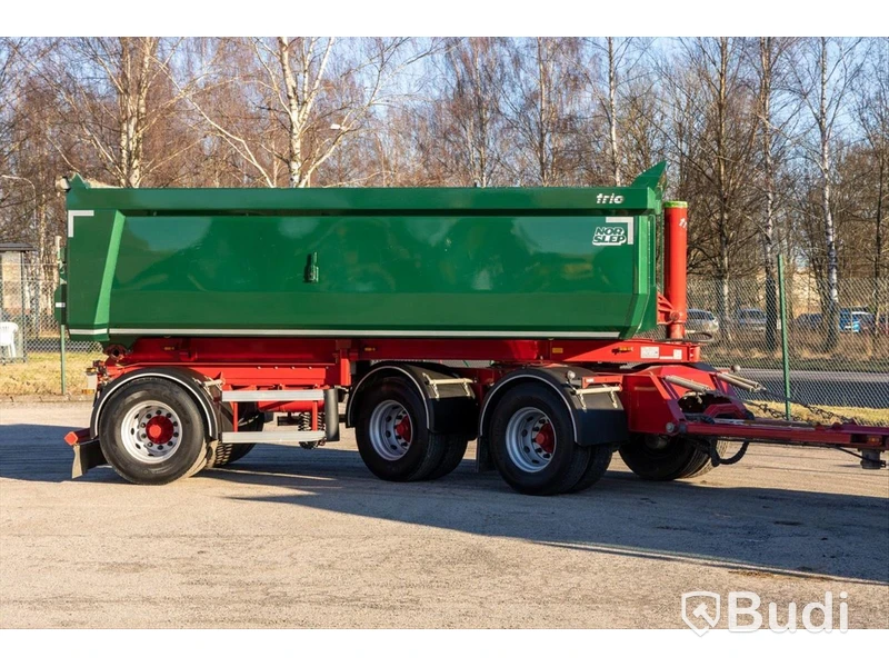 Dumperbil Volvo Fh16 8x4 540-2018 | Fassi | Släp Nor Slep SL-32TT - 2022