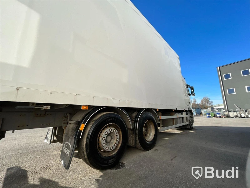 Lastbil Volvo FH460 6x2-2011 | Ekeri | Öppningsbar sida | VBG