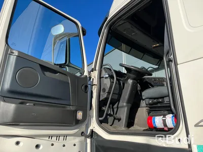 Lastbil Volvo FH460 6x2-2011 | Ekeri | Öppningsbar sida | VBG