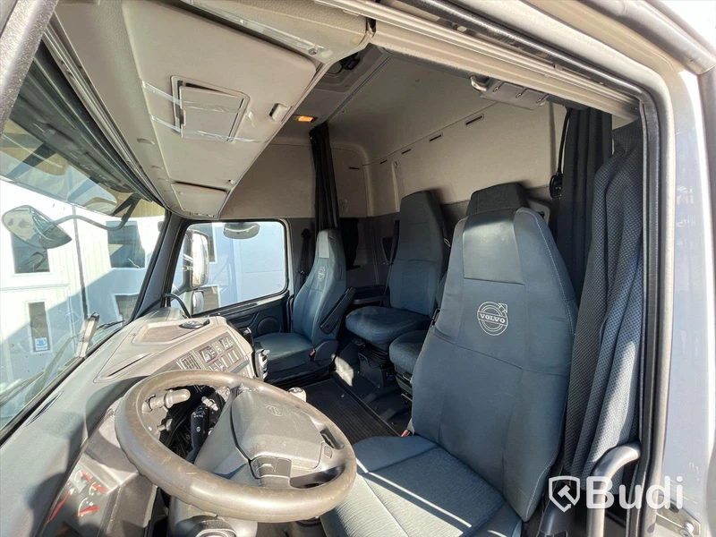 Lastbil Volvo FH460 6x2-2011 | Ekeri | Öppningsbar sida | VBG