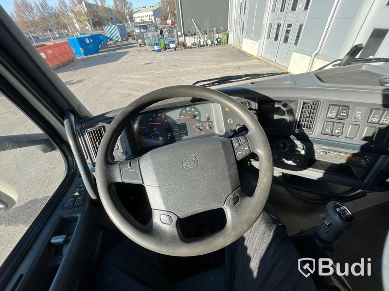 Lastbil Volvo FH460 6x2-2011 | Ekeri | Öppningsbar sida | VBG