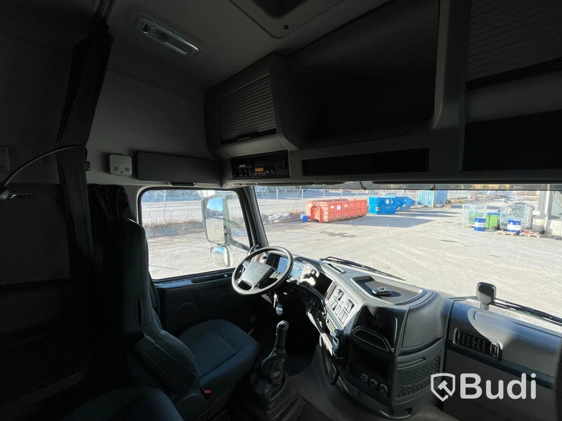 Lastbil Volvo FH460 6x2-2011 | Ekeri | Öppningsbar sida | VBG
