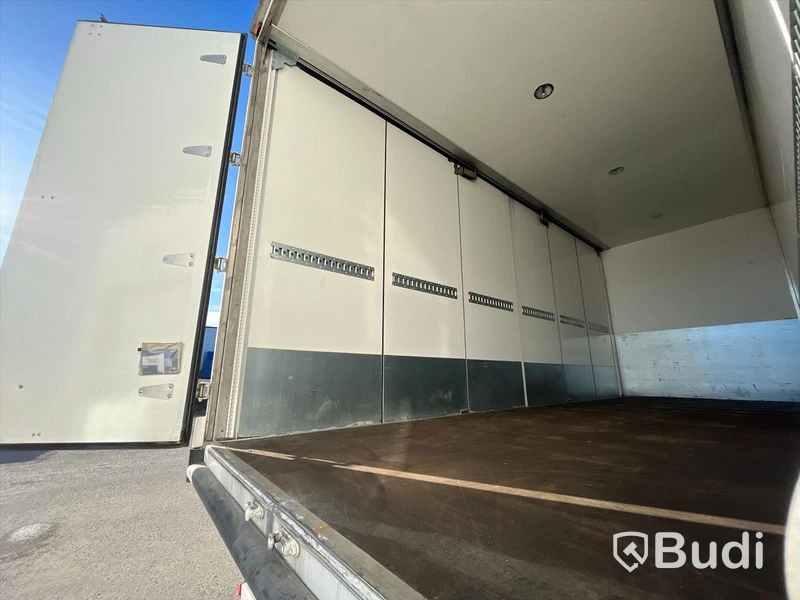 Lastbil Volvo FH460 6x2-2011 | Ekeri | Öppningsbar sida | VBG