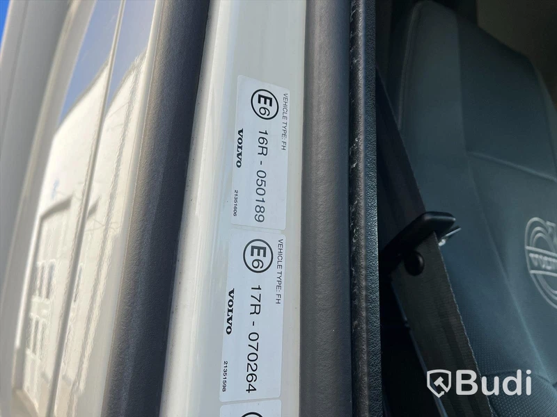 Lastbil Volvo FH460 6x2-2011 | Ekeri | Öppningsbar sida | VBG