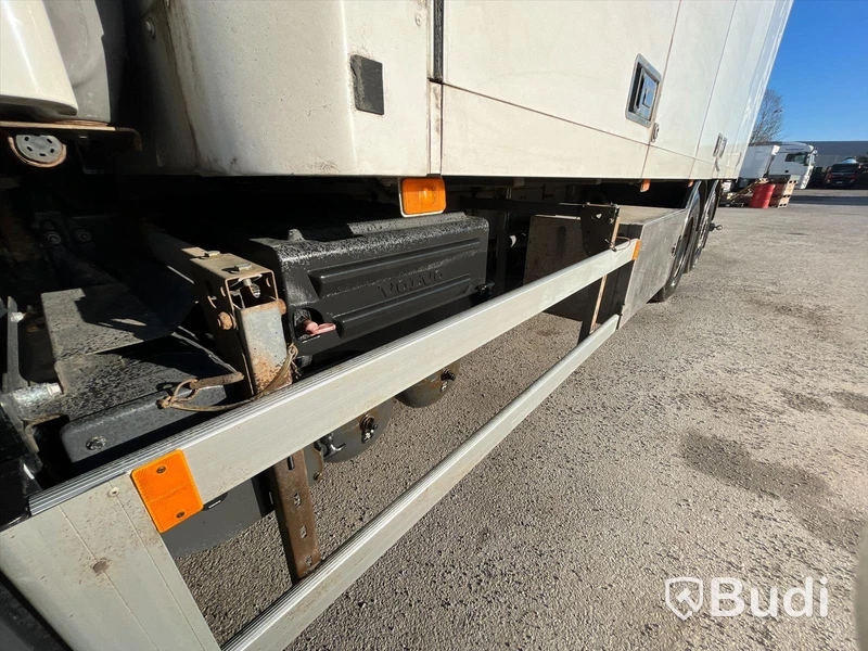 Lastbil Volvo FH460 6x2-2011 | Ekeri | Öppningsbar sida | VBG