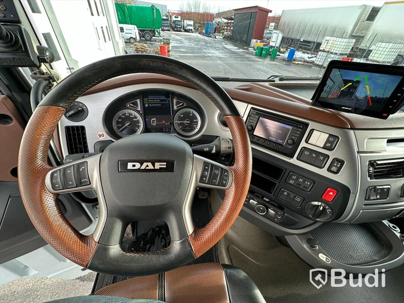 Lastväxlare DAF XF 530 FAW 8x4-2019, Exclusive-line, Joab -