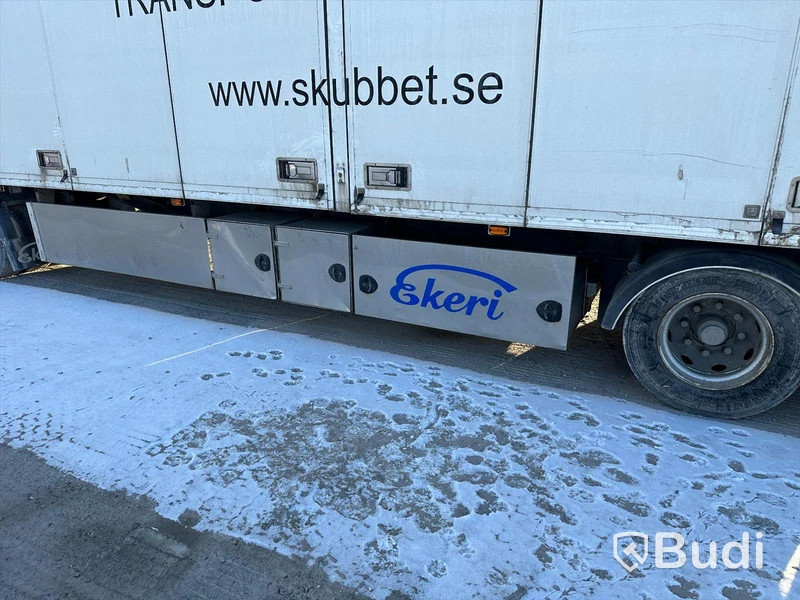 Släp Ekeri - 2017 | Skåpsläp med öppningsbarsida