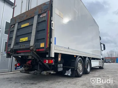 Lastbil Mercedes-Benz Actros 2551, 2014 - med Skabskåp - öppningsbar sida och baklyft
