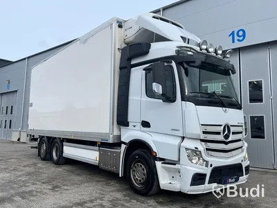 Lastbil Mercedes-Benz Actros 2551, 2014 - med Skabskåp - öppningsbar sida och baklyft