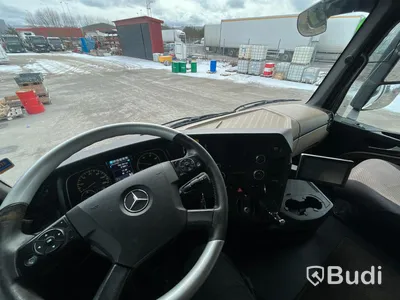 Lastbil Mercedes-Benz Actros 2551, 2014 - med Skabskåp - öppningsbar sida och baklyft