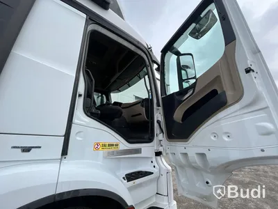 Lastbil Mercedes-Benz Actros 2551, 2014 - med Skabskåp - öppningsbar sida och baklyft