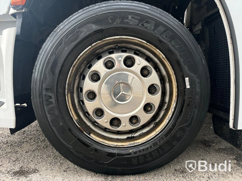 Lastbil Mercedes-Benz Actros 2551, 2014 - med Skabskåp - öppningsbar sida och baklyft