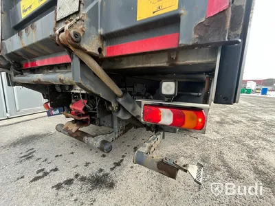 Lastbil Mercedes-Benz Actros 2551, 2014 - med Skabskåp - öppningsbar sida och baklyft