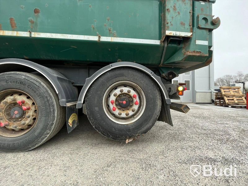 Lastbil SCANIA R580 8x4 dumper -2015