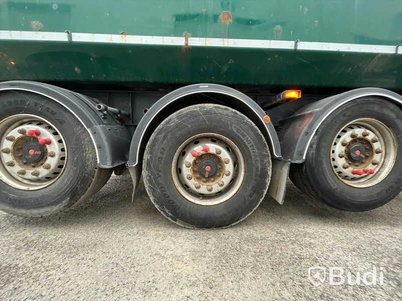Lastbil SCANIA R580 8x4 dumper -2015