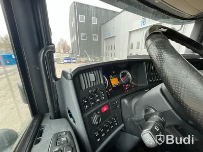 Lastbil SCANIA R580 8x4 dumper -2015