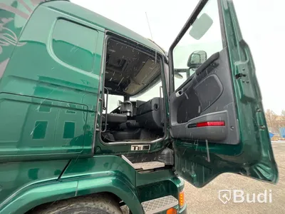 Lastbil SCANIA R580 8x4 dumper -2015