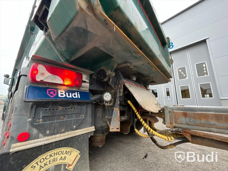 Lastbil SCANIA R580 8x4 dumper -2015